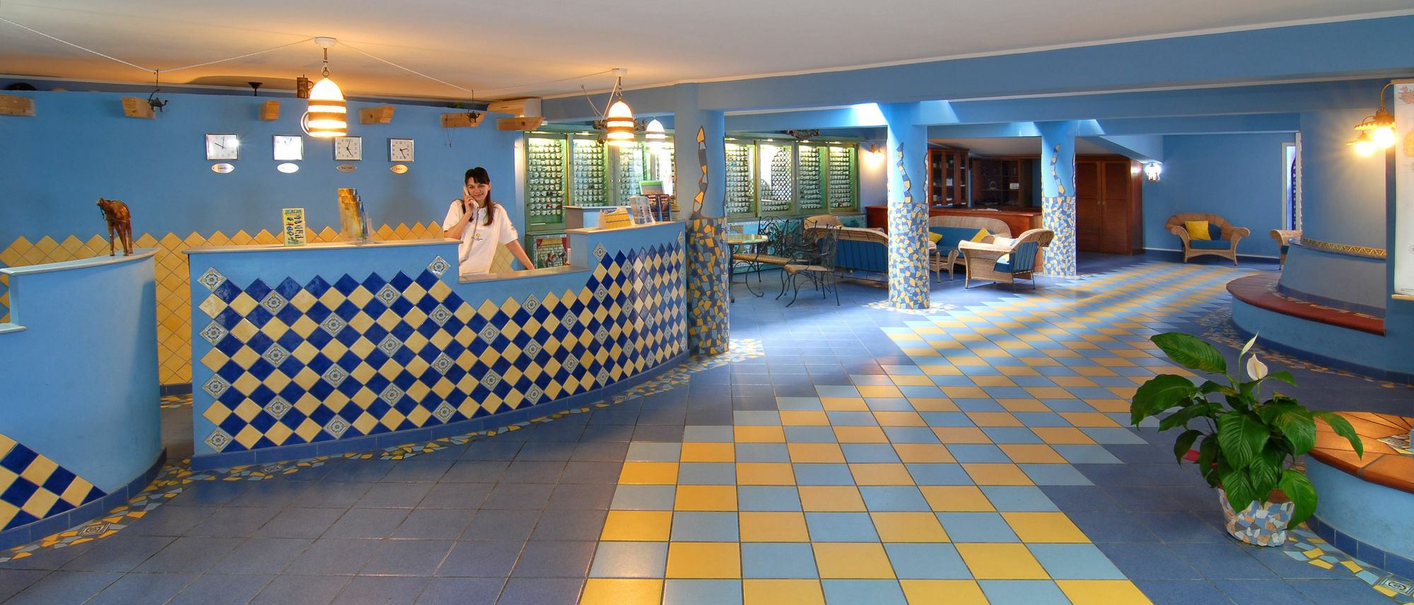 Oasi Azzurra Aparthotel Месина Екстериор снимка